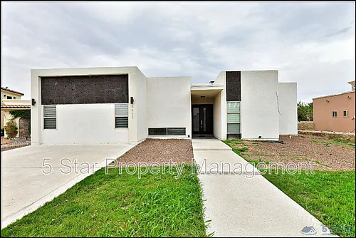 5973 Cartagena Cir Photo 1