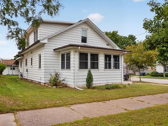 2nd image of 2202 Winnebago STREET