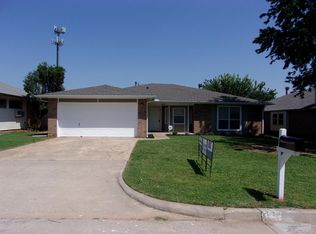 8221 NW 92nd St, Oklahoma City, OK 73132