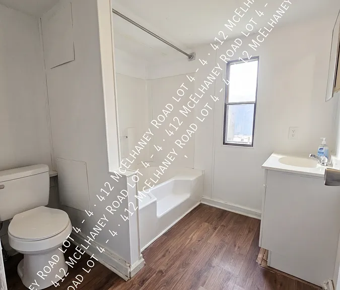 412 McElhaney Rd #4 — Photo 6