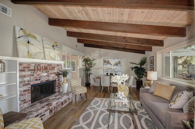 1st image of 2768 La Crescenta Dr