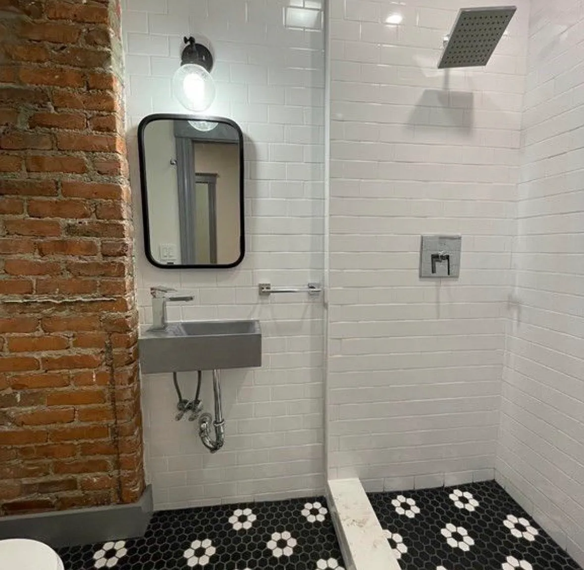 4 bed, 1200 sqft, $3,900 — Photo 4