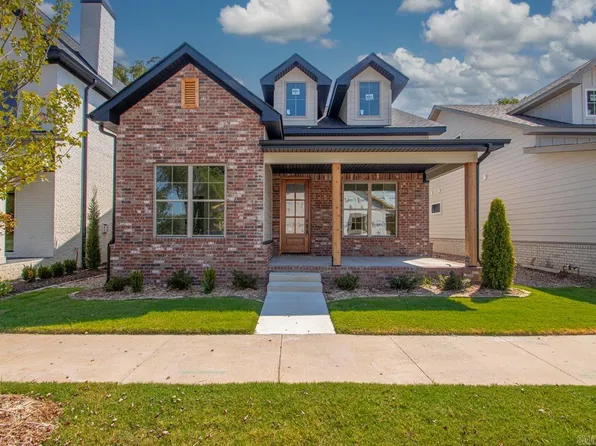424 Gardens Ln, North Little Rock, AR 72114