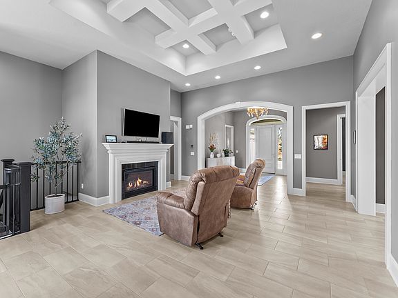 4th image of 4928 Woody Creek Cir