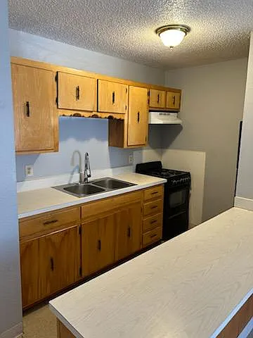 812 Columbia St #B — Photo 2