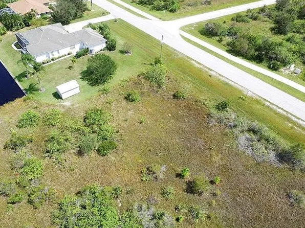 8917 Calumet Blvd, Port Charlotte, FL 33981