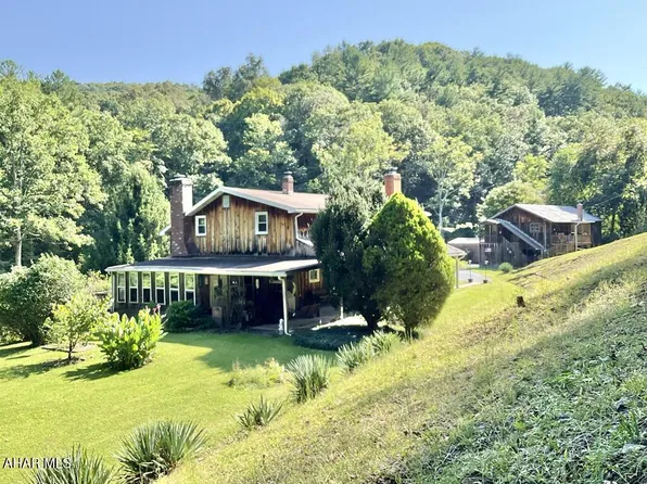 12522 Bakers Hollow Rd, Hesston, PA 16647