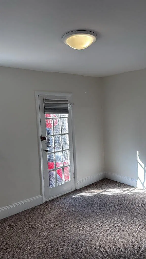 1 bed, $1,200 — Photo 4