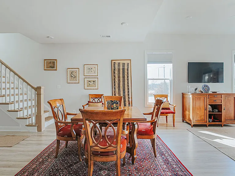 505 Crimson St — Photo 18