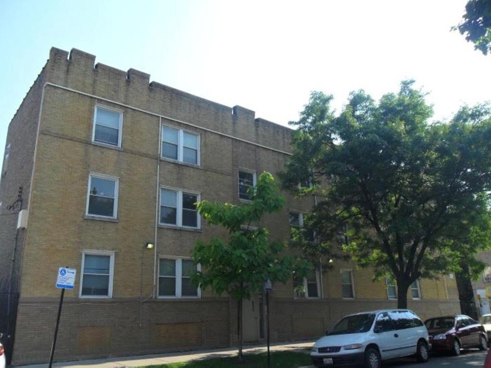1st image of 3947 W Cortland St #2