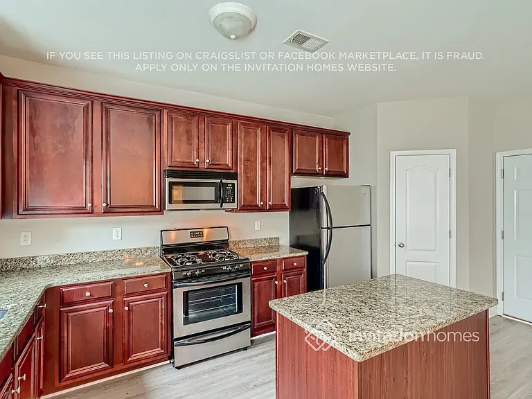 4162 Oak Field Dr — Photo 8