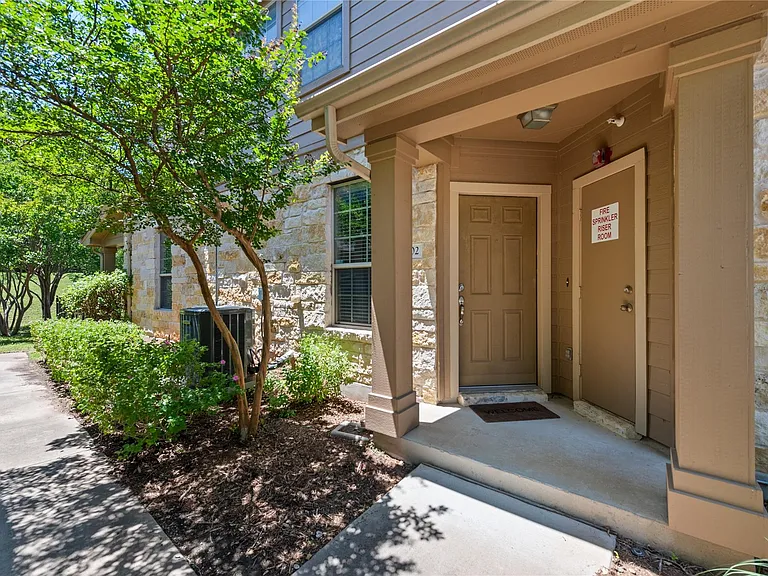 1310 W Parmer Ln #2102 — Photo 21