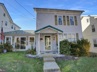 64 S Market St, Elizabethville, PA 17023