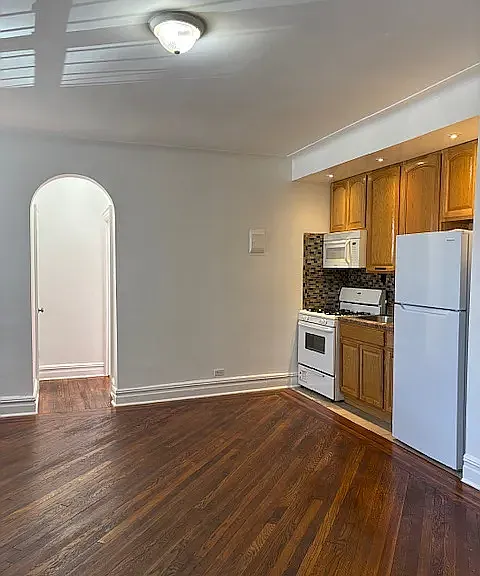 85-55 118th St #2B — Photo 2