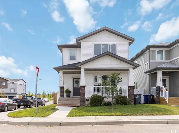 238 Dubois CRESCENT, Saskatoon, SK S7V 0R3