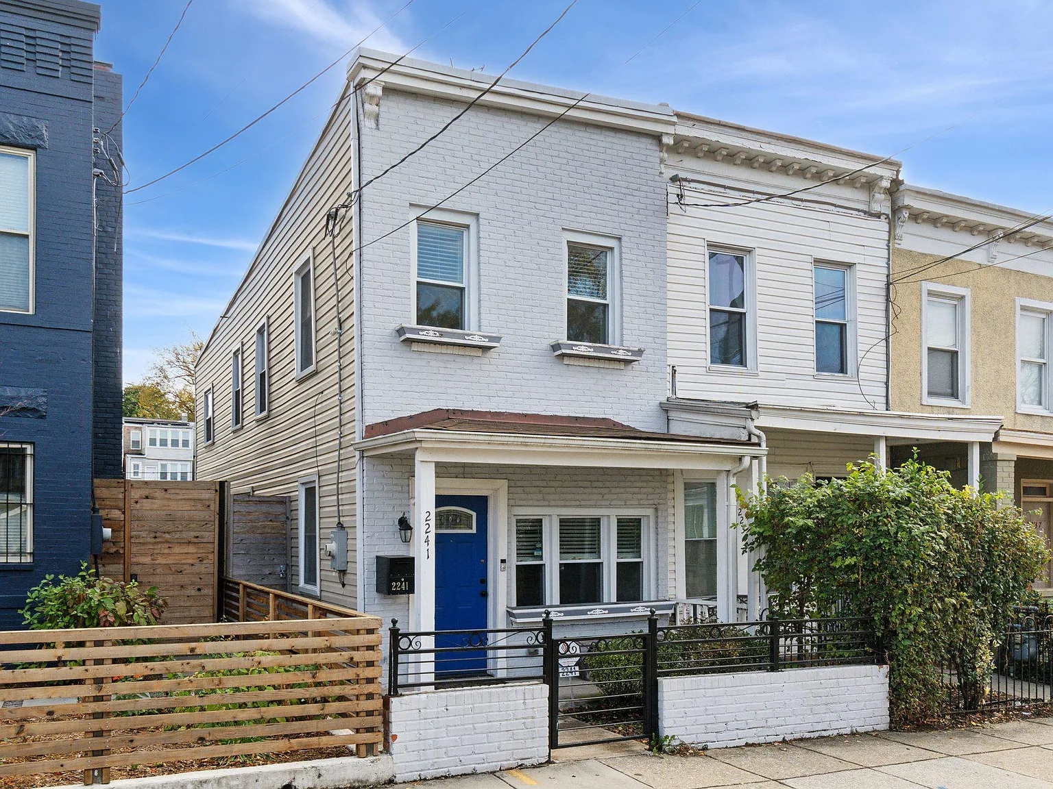 2 bed, 1.5 bath, 1118 sqft, $2,450 — Photo 3