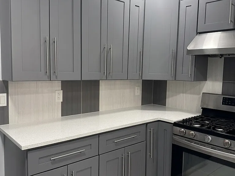 115 Centre Ave #1 — Photo 2