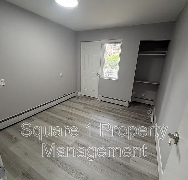 9813 104th St NW #7 — Photo 2