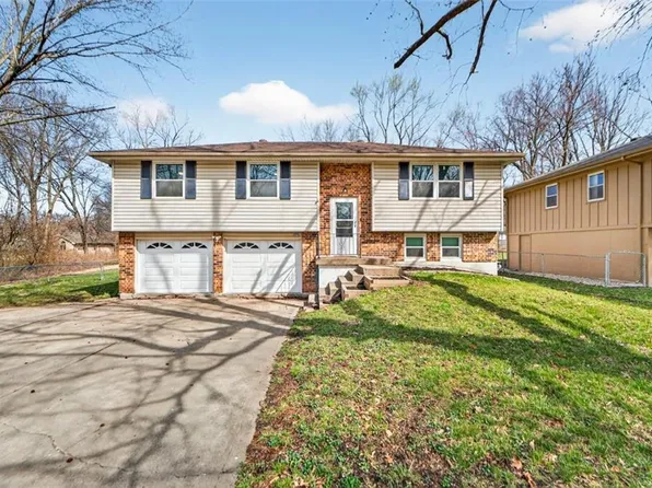 600 NE 114th St, Kansas City, MO 64155