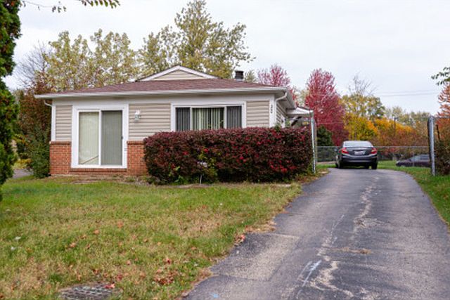 1st image of 200 Far Hills Dr