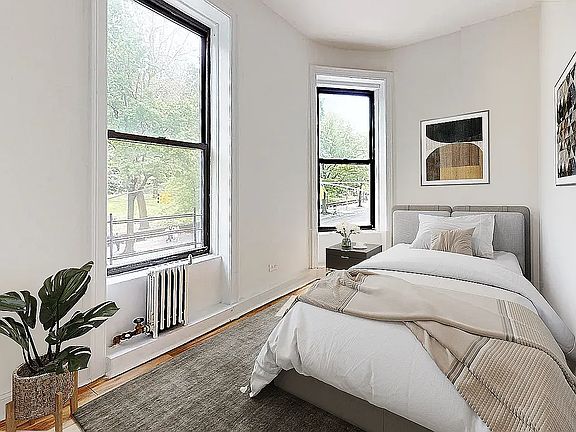 4th image of 471 Central Park W #3R