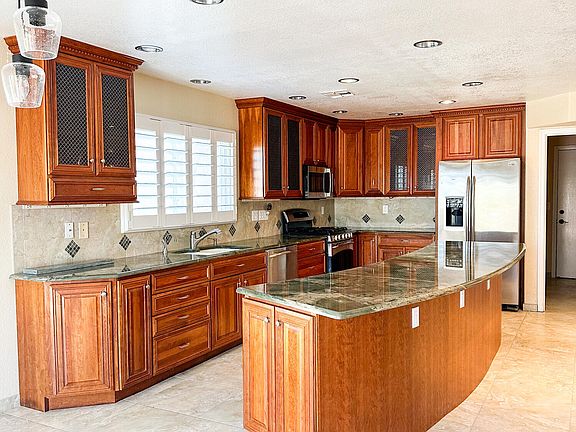 4th image of 12409 N Copper Queen Way