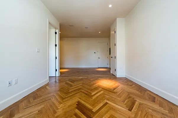 Rented by Nooklyn NYC LLC | media 77