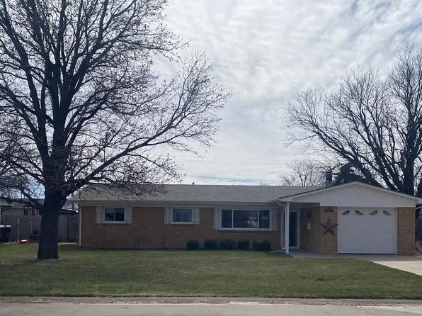 6001 Aspen Dr, Great Bend, KS 67530