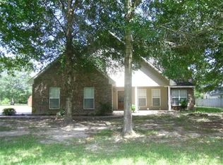 46434 Country Ln, Hammond, LA 70401