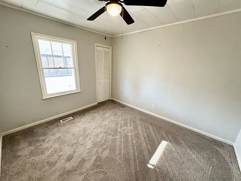 109 Riley St — Photo 8