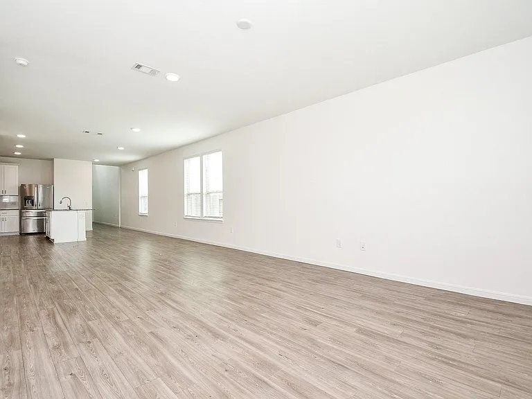 21158 Coral Blossom Ln — Photo 5