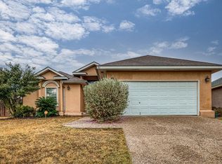 81 Medicine Bow Trl, Del Rio, TX 78840
