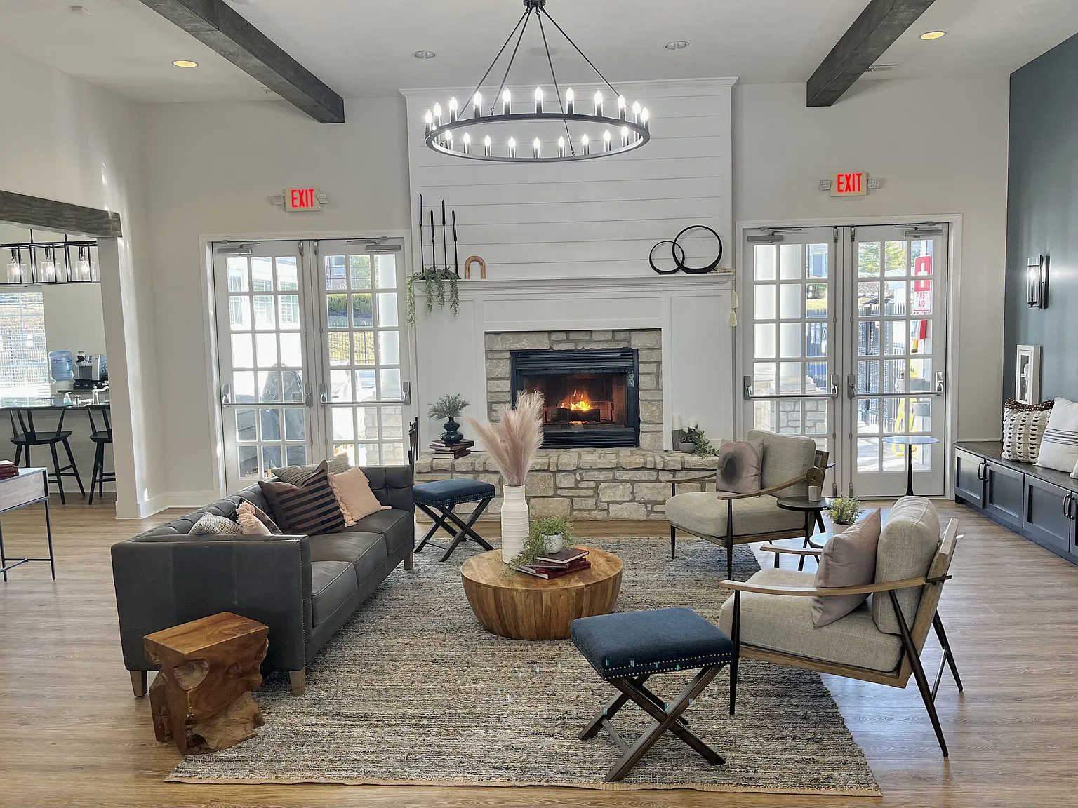 Spruce Ridge — Photo 1
