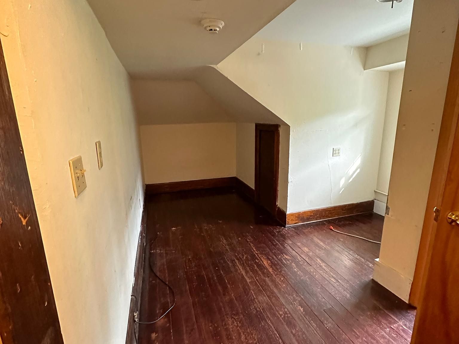 678 Spruce St, WV 26505 Zillow