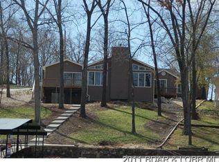 2216 Peninsula Ct, Osage Beach, MO 65065