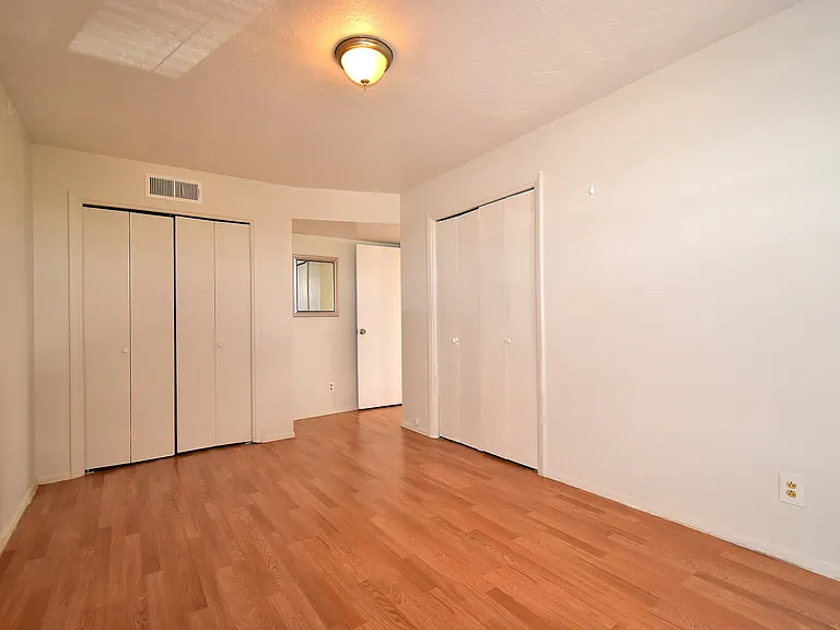 1890 Gils Way — Photo 11
