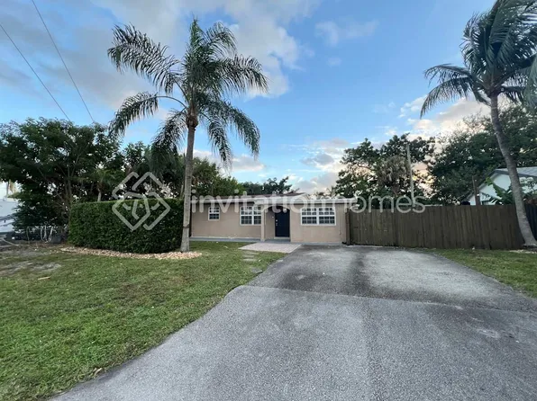1480 NE 28th St, Pompano Beach, FL 33064