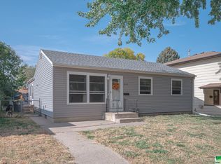2619 S Paxton St, Sioux City, IA 51106