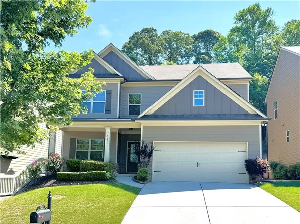 5073 Glencliff Dr, Sugar Hill, GA 30518