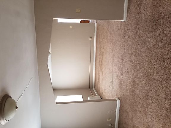 2nd image of 2550 Harrison Ave APT A4