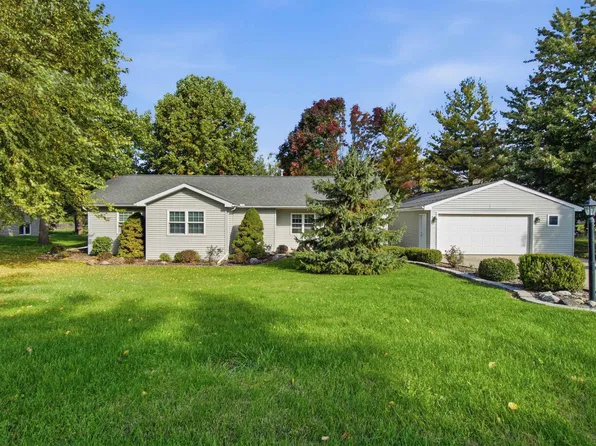 1611 W Blackberry Ln, Peoria, IL 61615
