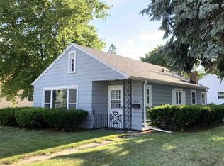 1927 N Meade St, Appleton, WI 54911