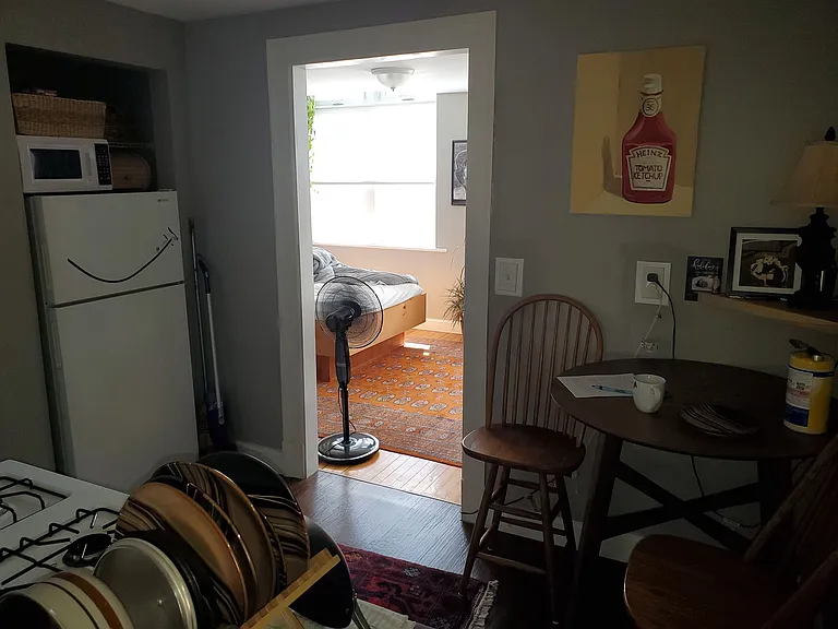 819 Elm St #13 — Photo 4