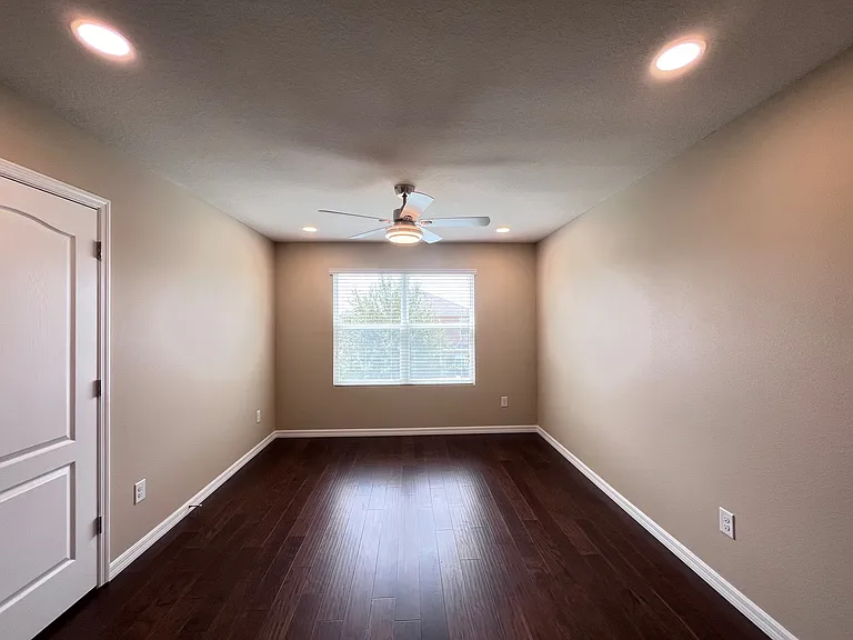 16152 Yelloweyed Dr — Photo 41