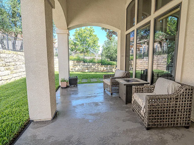 309 Aria Dr — Photo 25