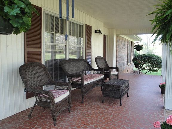 2nd image of 1153 Highway 28 Byp