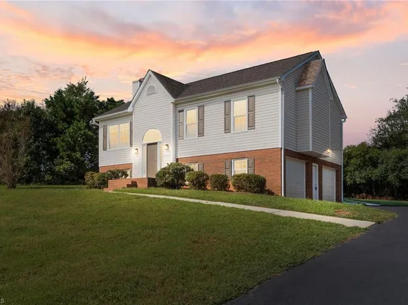 5890 Brittans Dr, Belews Creek, NC 27009