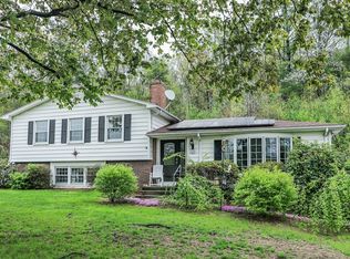 105 Gilbertville Rd, Ware, MA 01082