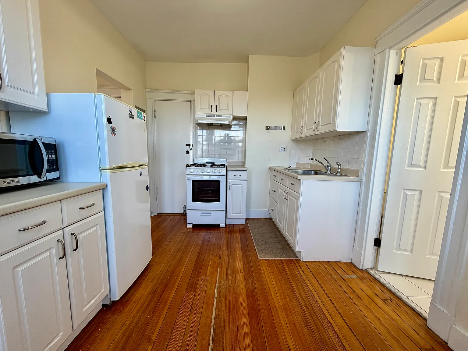 279 Harvard St — Photo 1