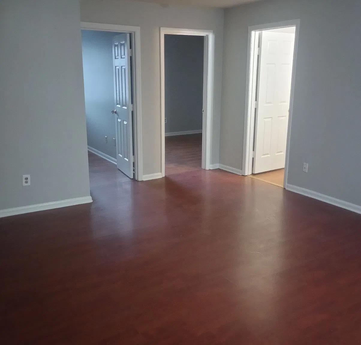 2 bed, 800 sqft, $800 — Photo 4